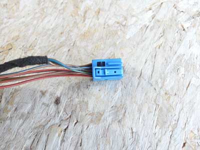 Mercedes Blue 8 Pin 8 Wire Connector 00154512733